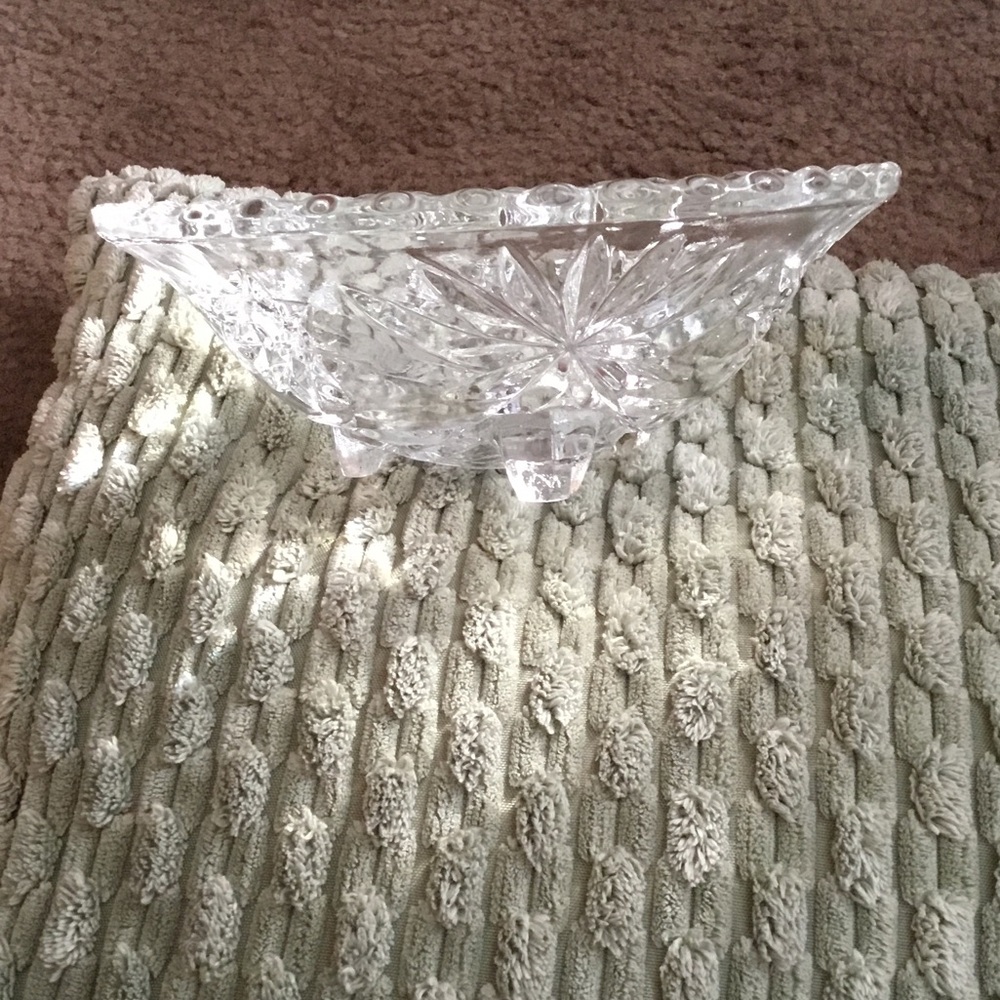 Clear Pressed Glass Starburst Pinwheel Footed Candy Dish‎ Scalloped Bowl - Picture 3 of 4